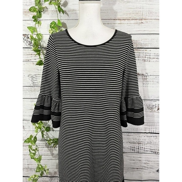 Max Studio Dress size Small Black White Striped Stretch Jersey Ruffle Sleeves - Picture 2 of 12